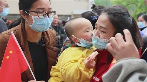 隆回援鄂英雄回家，那些感动的瞬间！