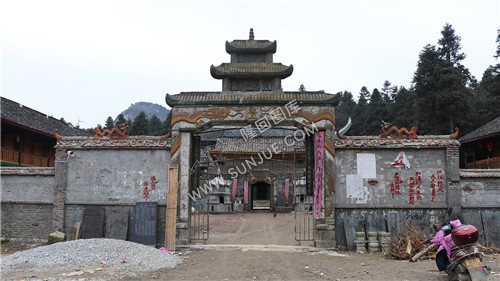 宝莲寺-白马山