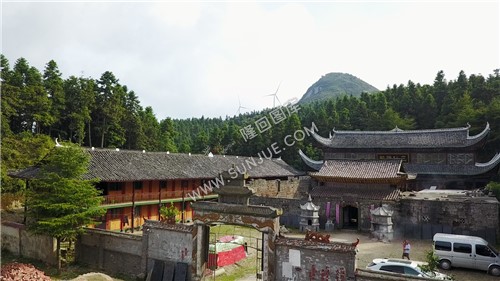 宝莲寺-白马山