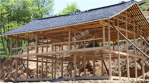 修建的木屋