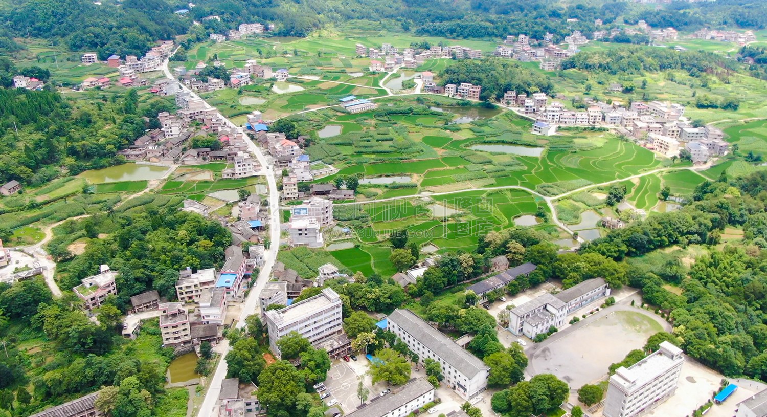 岩口中学方向