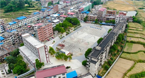 航拍学校