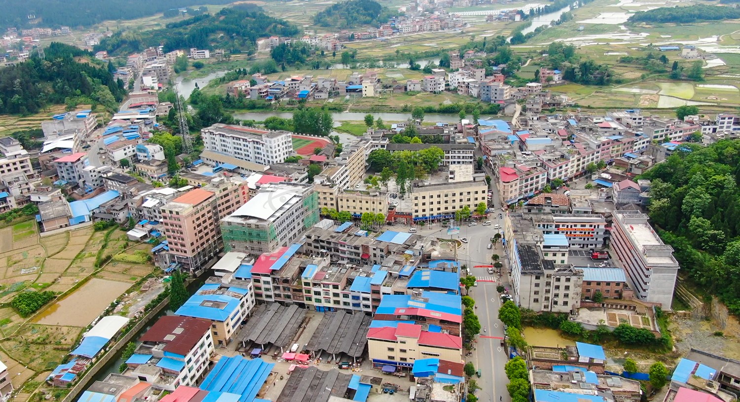 三岔路口