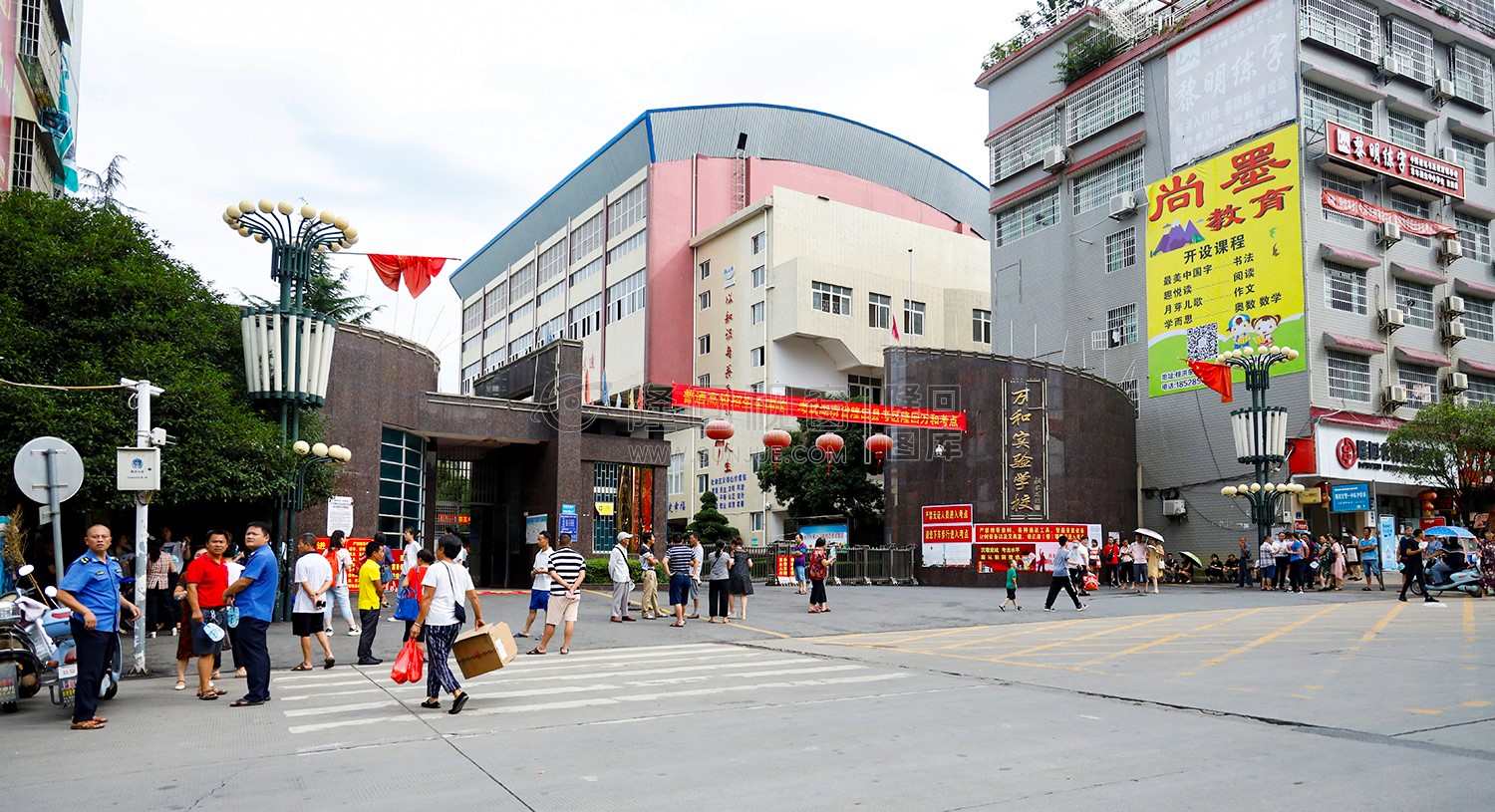 隆回万和学校考场