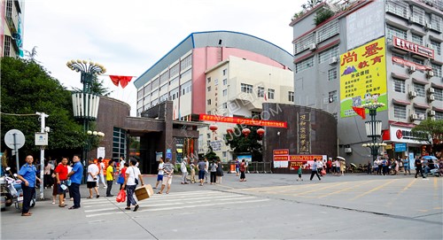 隆回万和学校考场