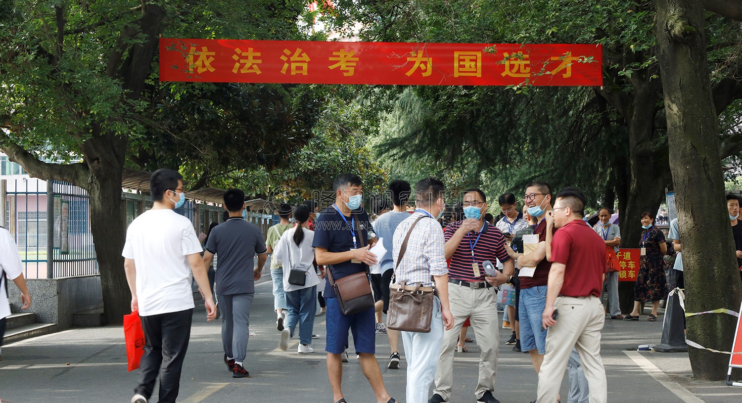 一中校园内