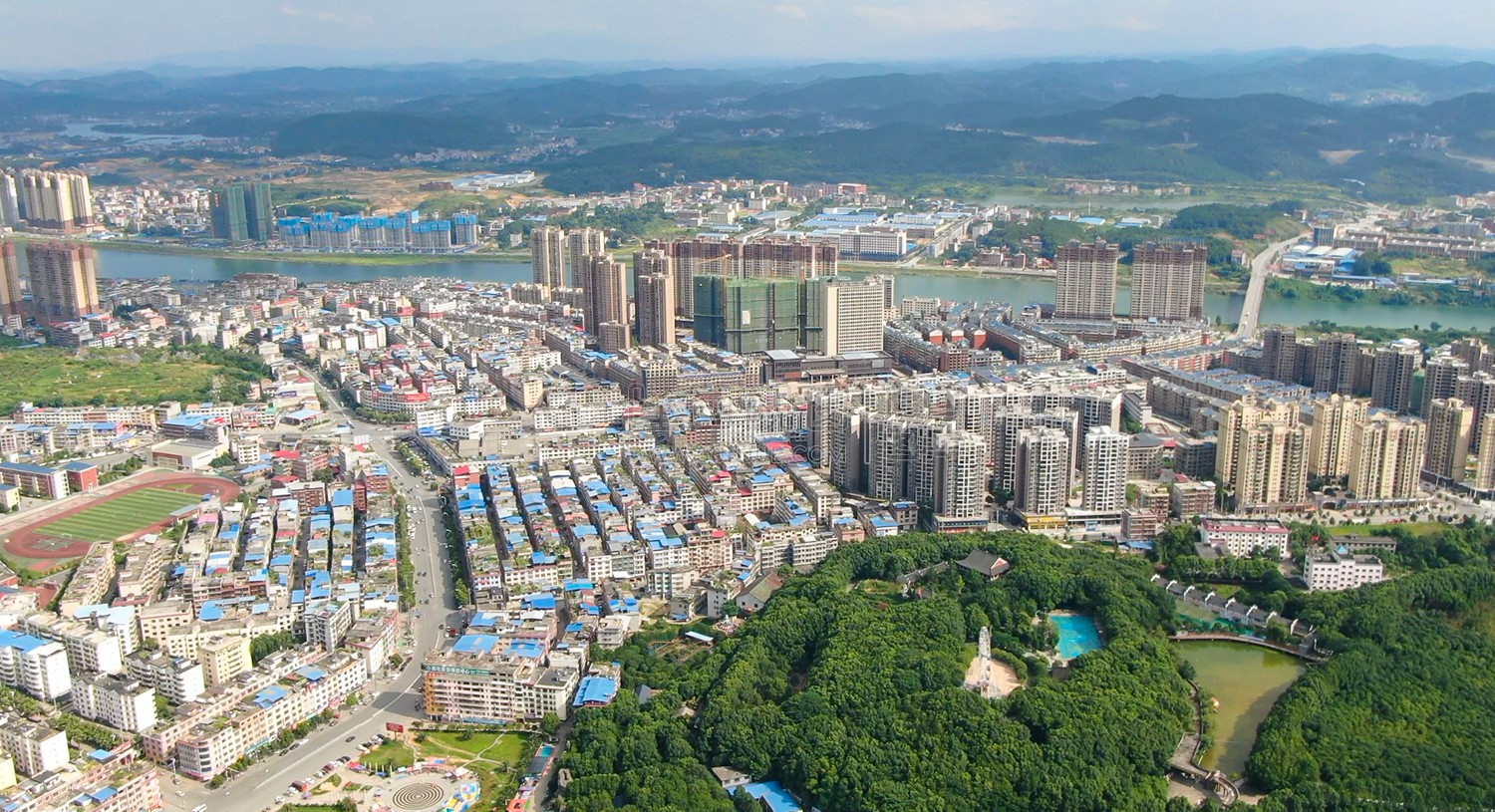 方大公园方向