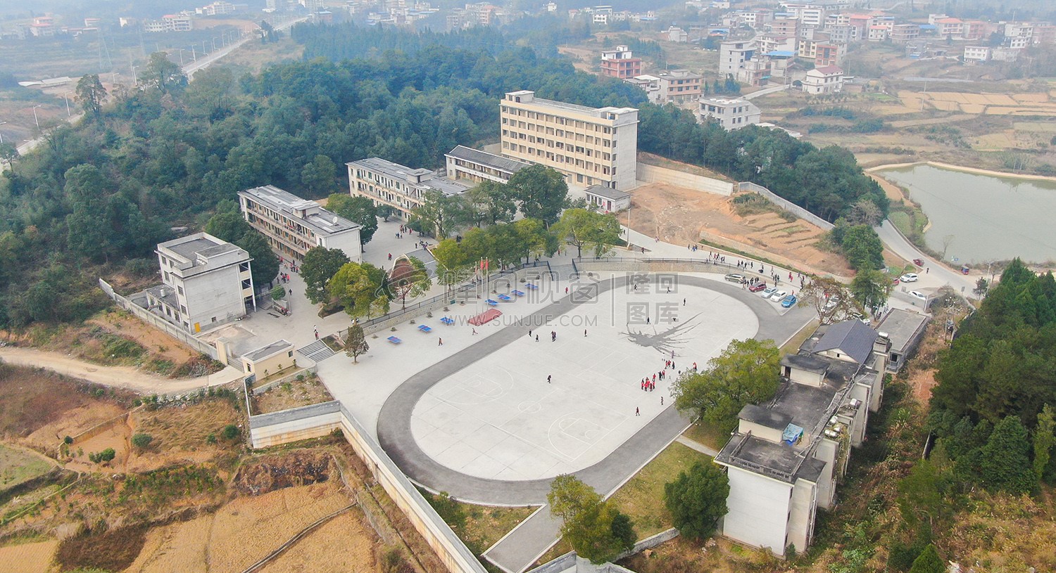 学校全景
