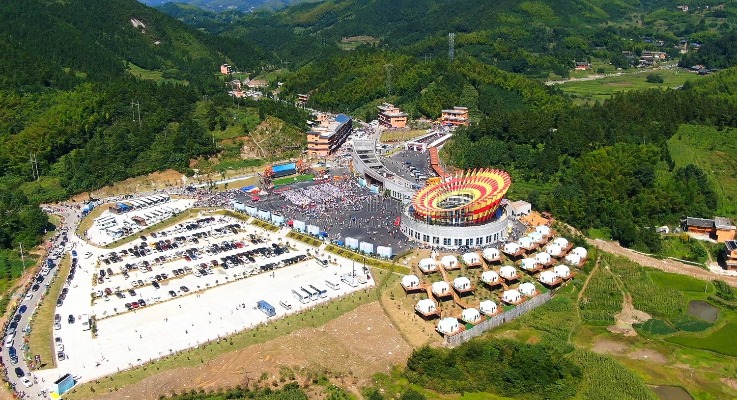 活动现场全景
