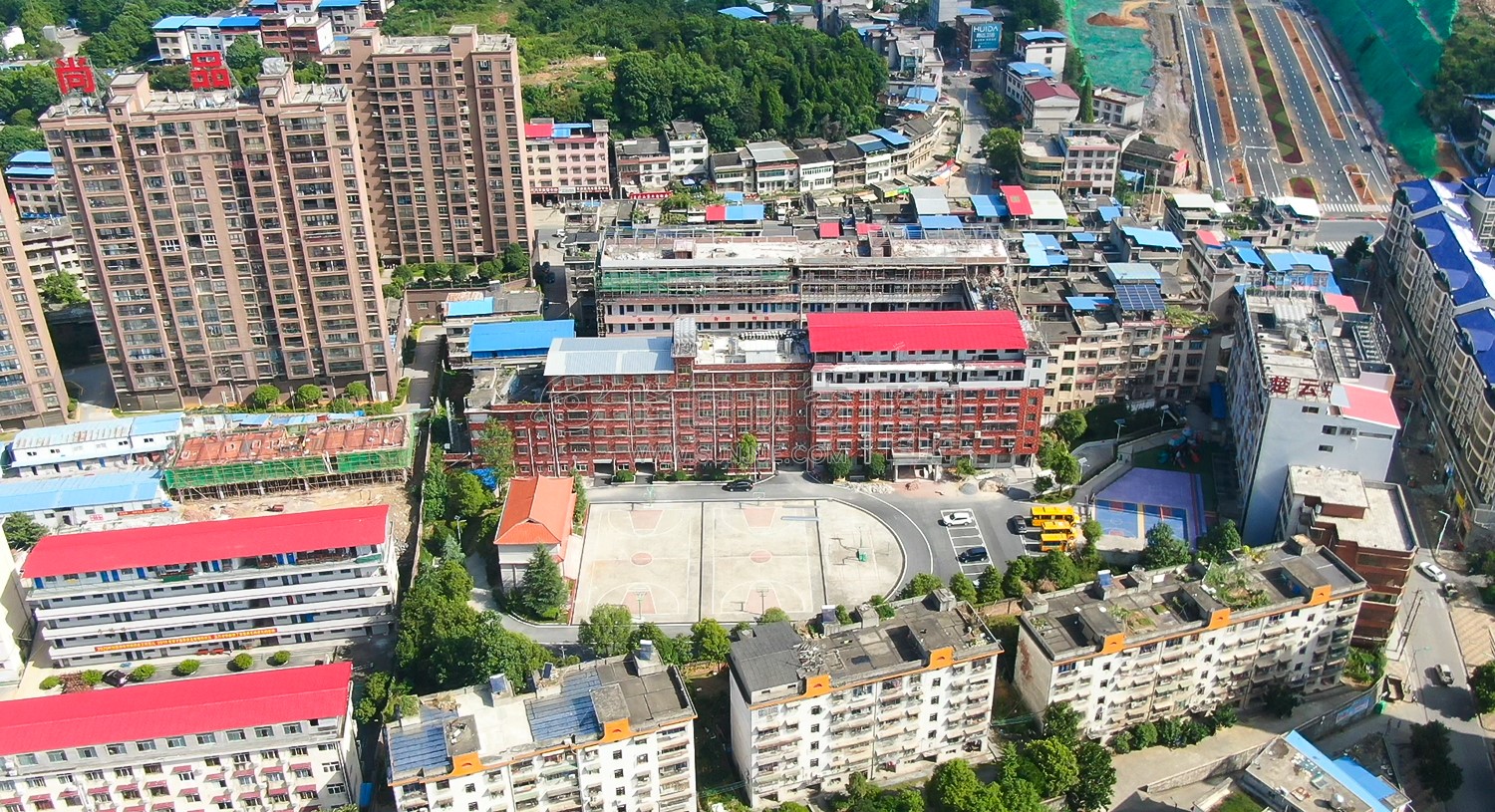 航拍学校