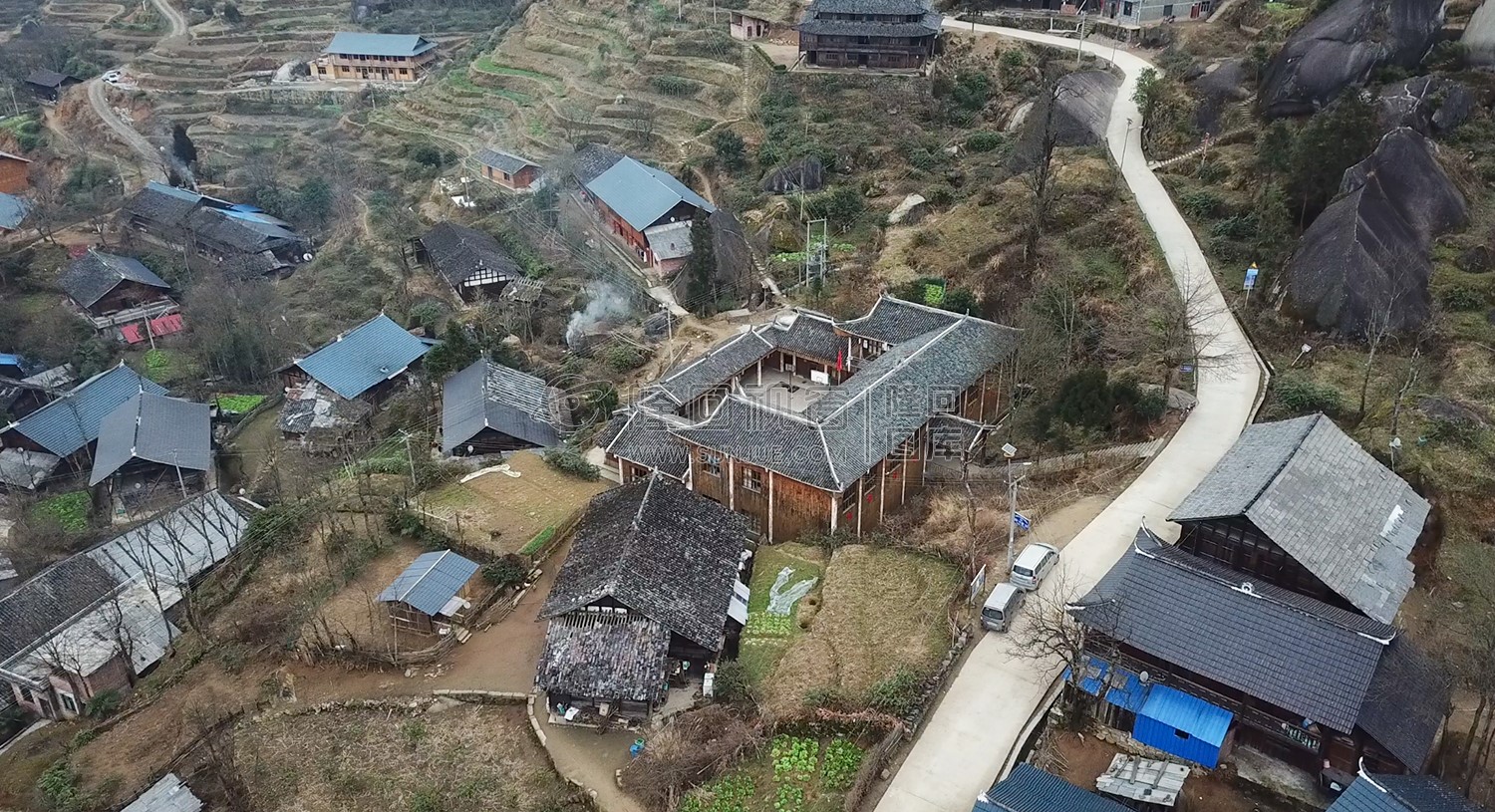 小学附近