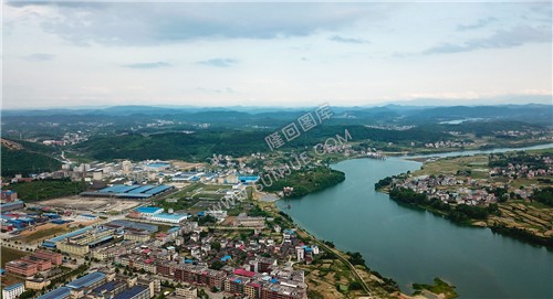 赧水河畔