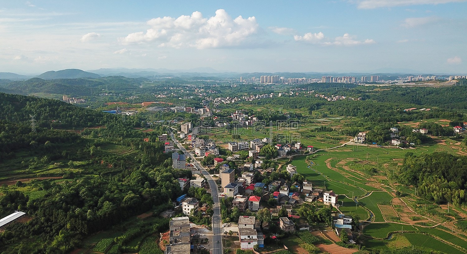 隆回县城方向