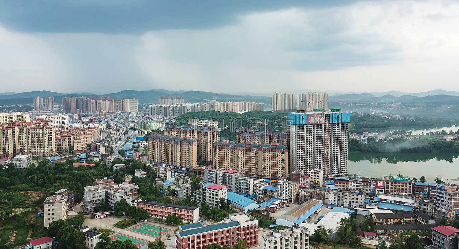 帝豪澄湾 总站方向