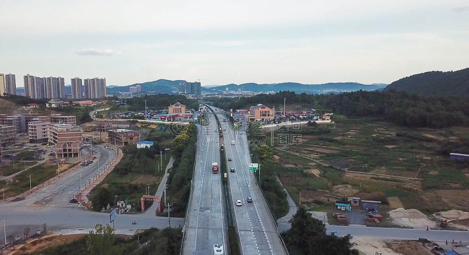 沪昆高速隆回服务区