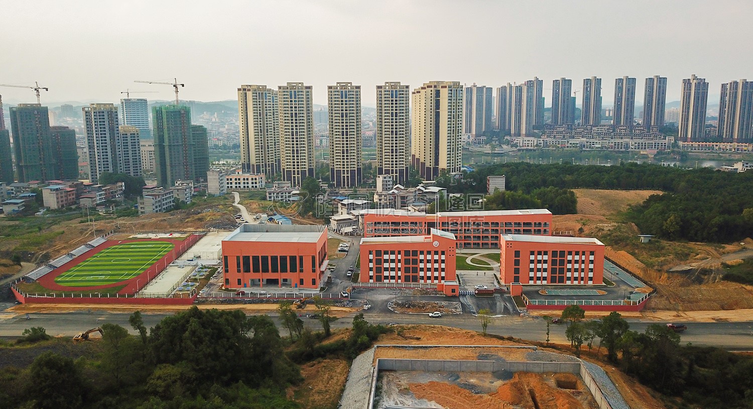 学校正门