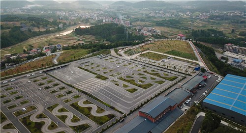 三阁司友谊驾校