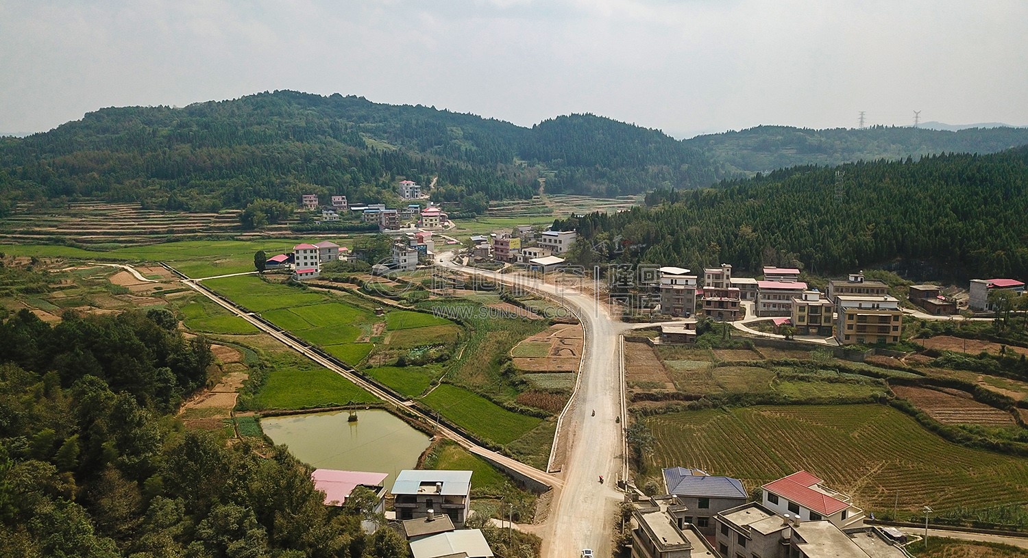 樟石村路段