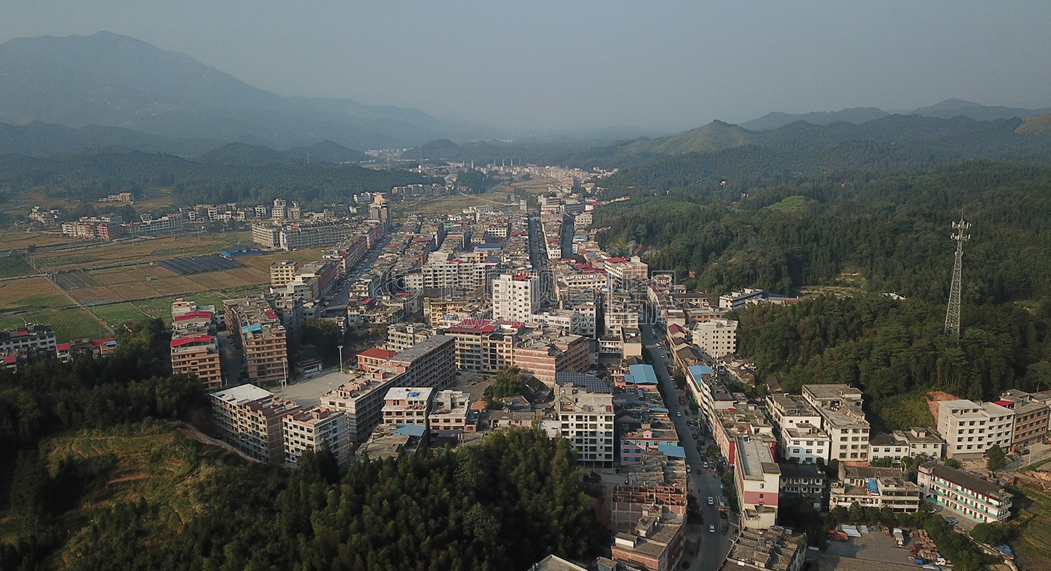 金石桥镇，隆回县域副中心