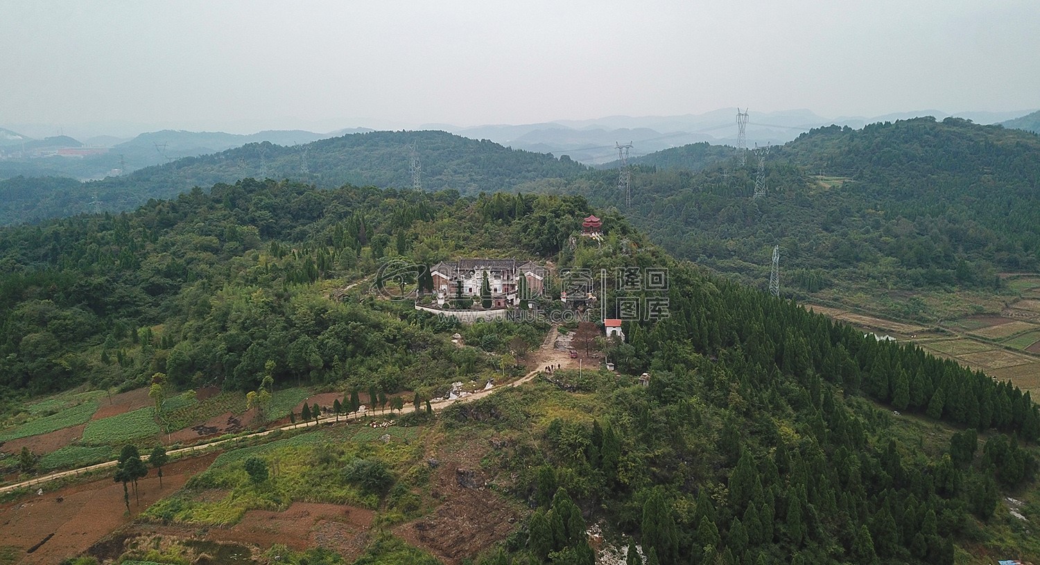 寺庙全景