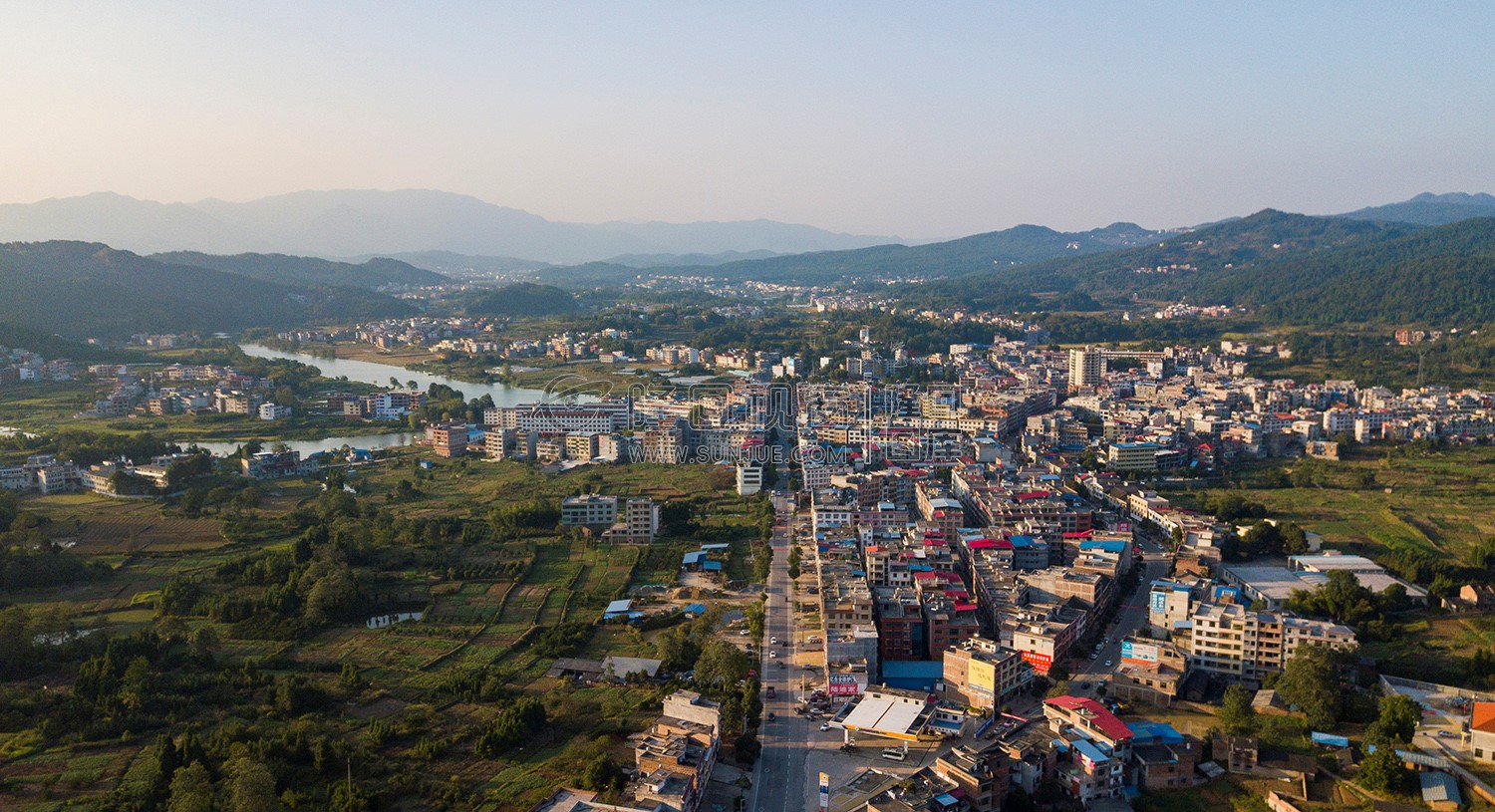加油站路口