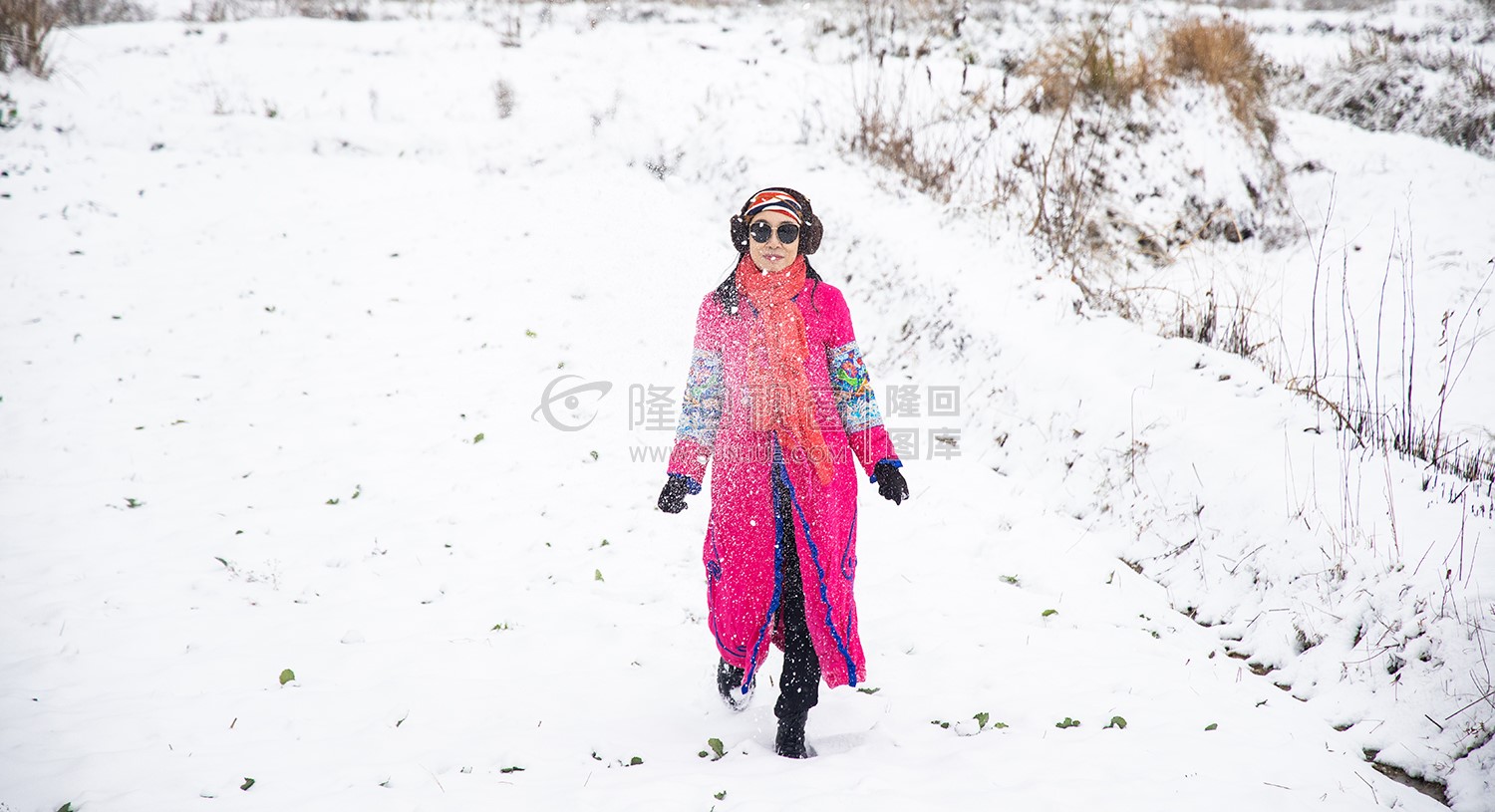 雪中拍照