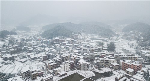 红光村