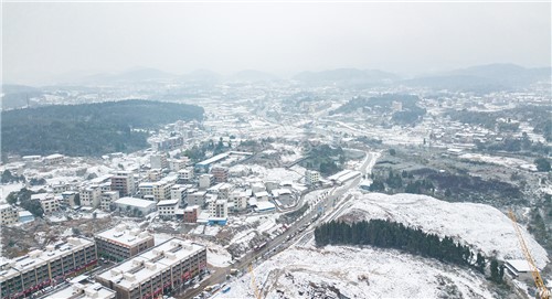 三阁司方向