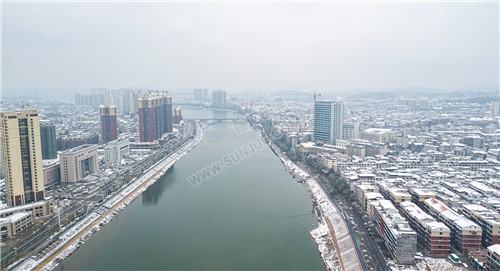 赧水河岸