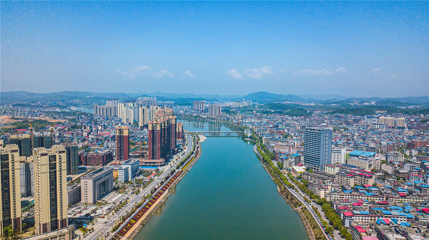 隆回江语城周边