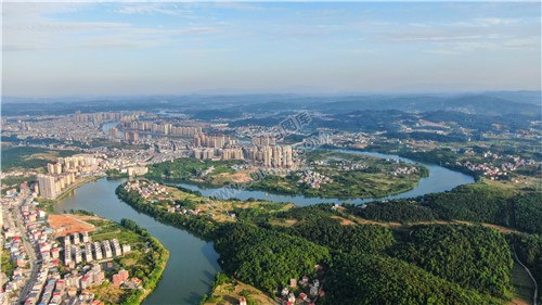 隆回县城全景
