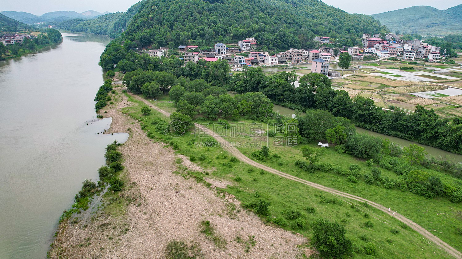 隆回易坪河滩