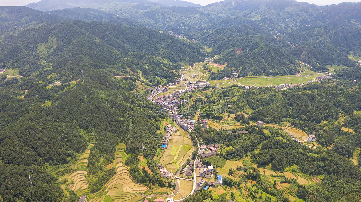 西山村