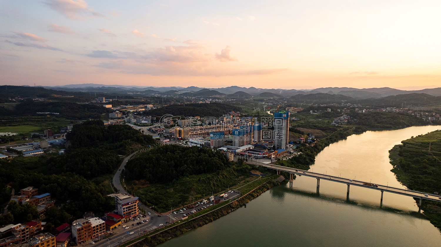 隆回县城夕阳美景