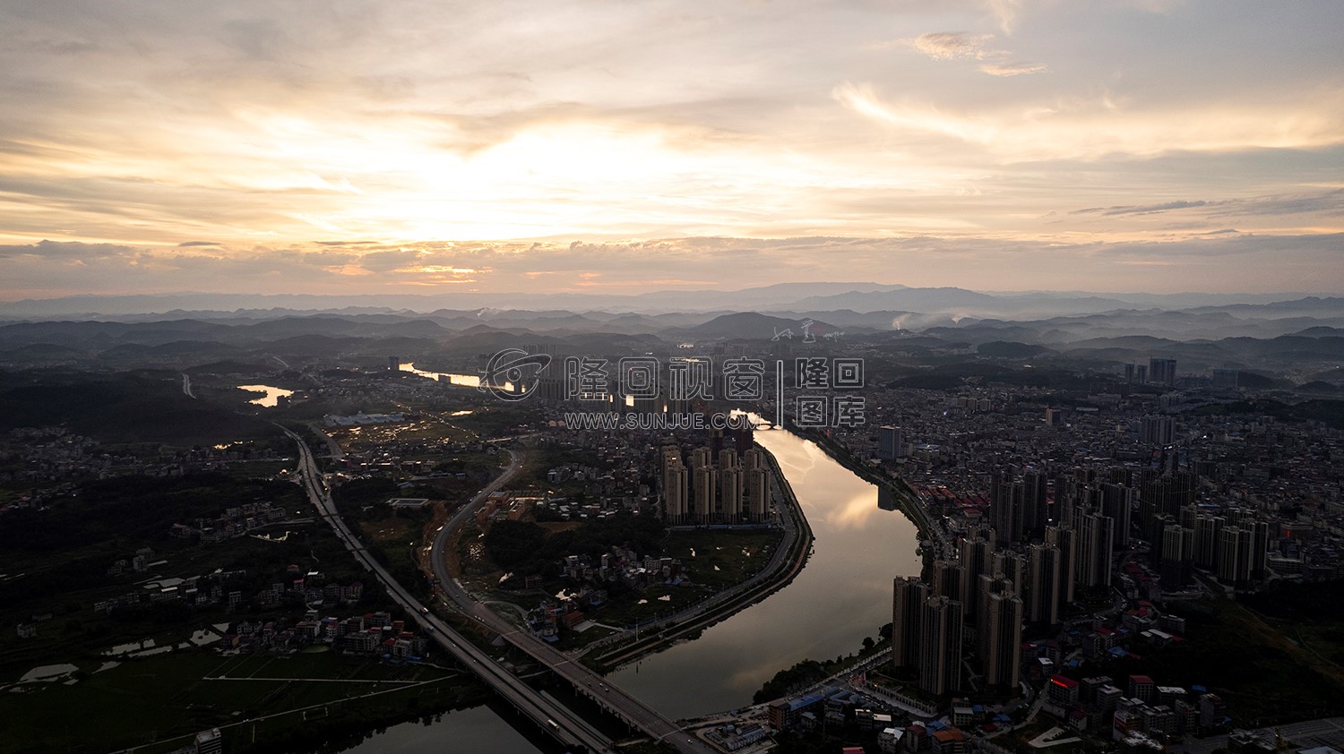 隆回三桥周边的夕阳美景
