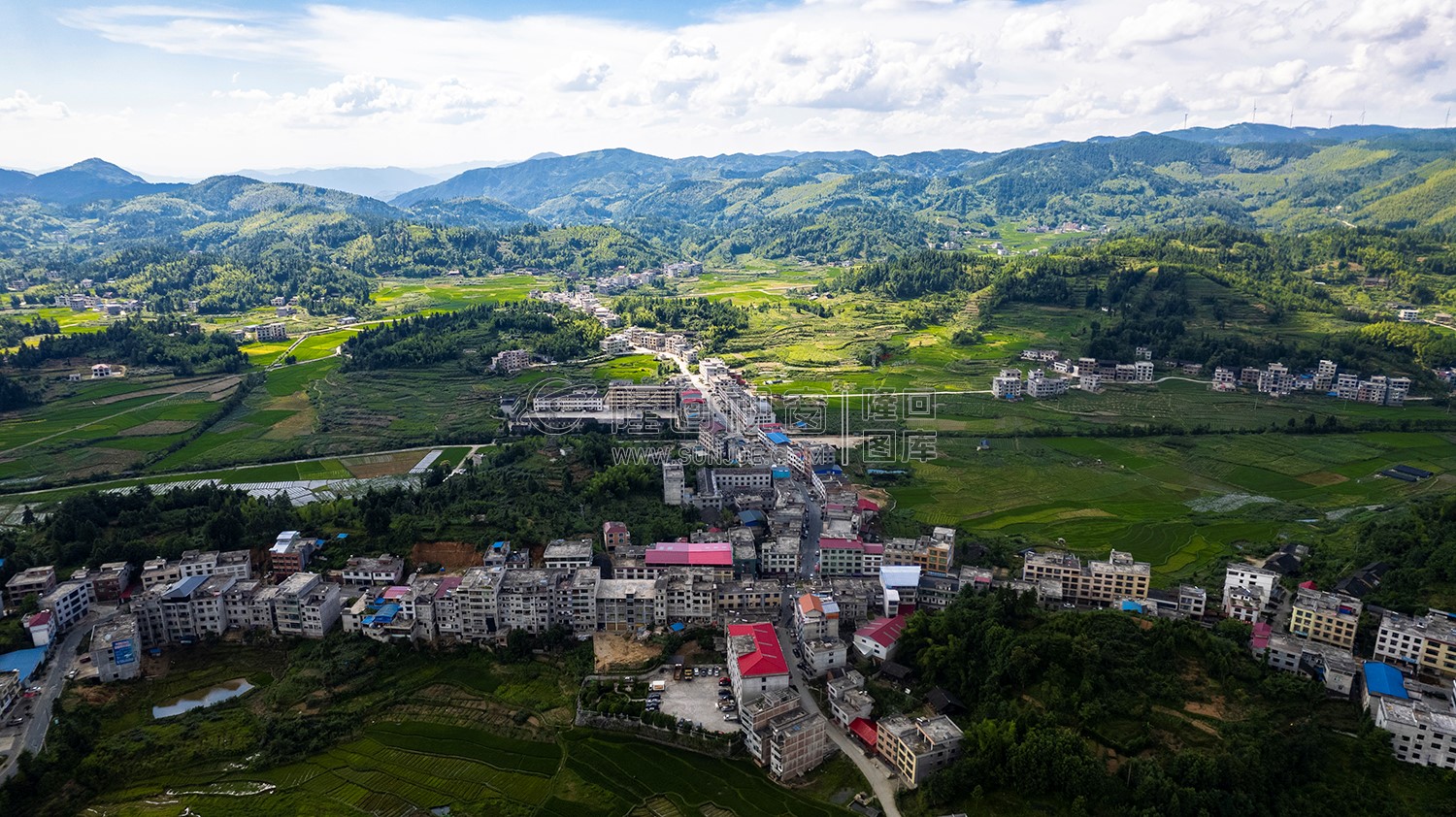 麻塘山乡夏季风光