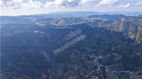 白水洞村