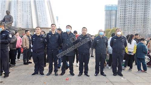 早安隆回唱响高铁站，万人空巷！