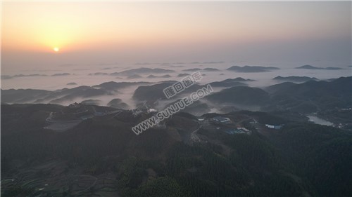 乡村的早晨，荷田玖鹅水厂航拍