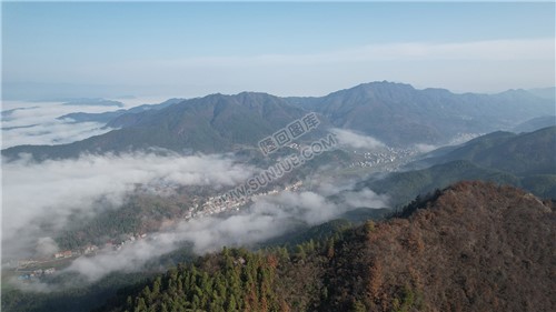 乡村的早晨，荷田玖鹅水厂航拍