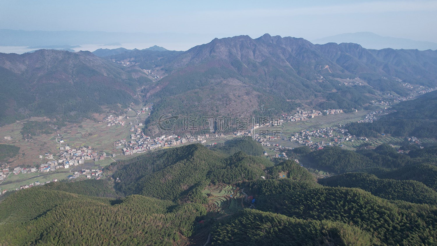 乡村的早晨，荷田玖鹅水厂航拍