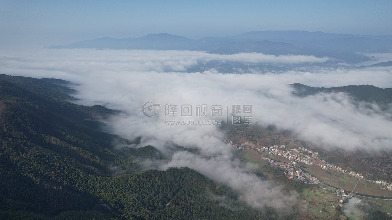 乡村的早晨，荷田玖鹅水厂航拍