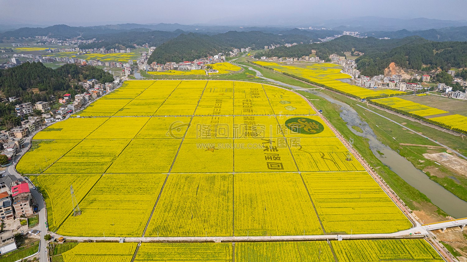 石山湾油菜花基地