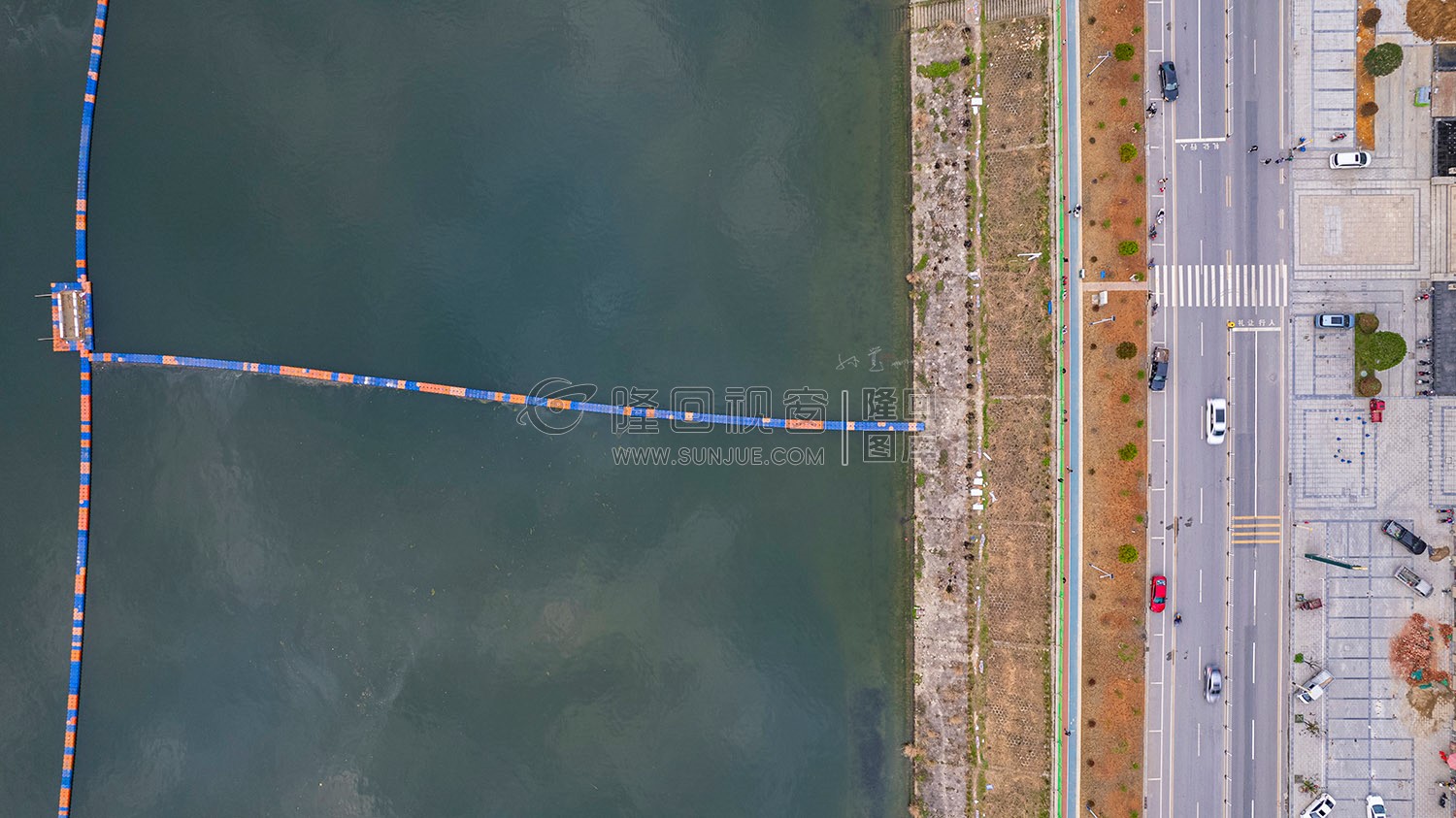 隆回烟花秀前一天布置