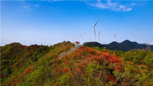 十重大界，一脚踏三县