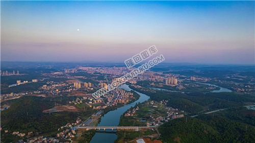 隆回全景航拍，县城全景