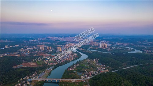 隆回全景航拍，县城全景