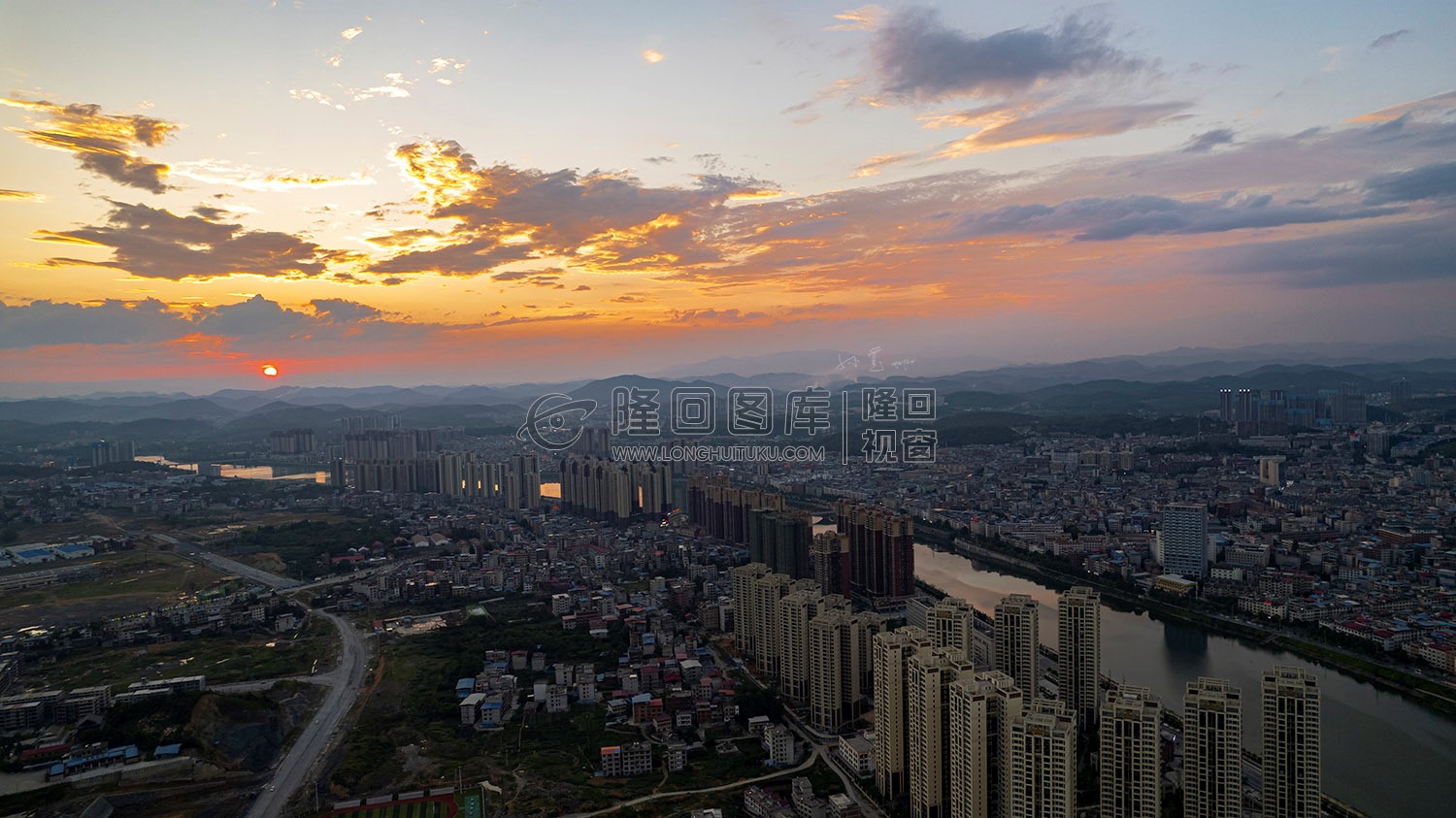 隆回县城夕阳美景