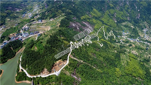 白水洞36拐公路-红军精神路