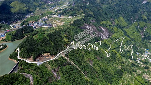 白水洞36拐公路-红军精神路